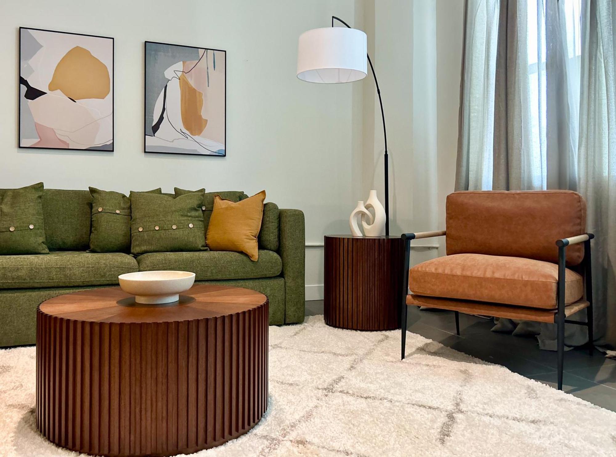 Luxury 2br In Dtla W Jacuzzi & Rooftop Views