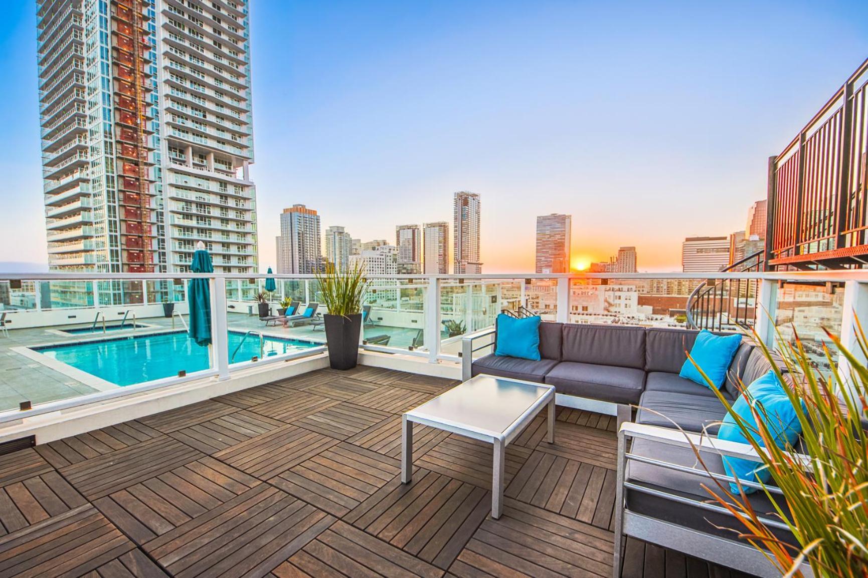 Luxury 2br In Dtla W Jacuzzi & Rooftop Views